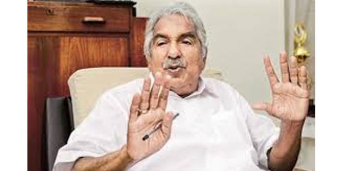 വരവുചെലവ് കണക്കുപോലും നോക്കാതെ വാഗ്ദാനങ്ങള് പ്രവഹിച്ച ഈ ബജറ്റിന് വിശ്വാസ്യതയില്ല : ഉമ്മന് ചാണ്ടി വരവുചെലവ് കണക്കുപോലും നോക്കാതെ വാഗ്ദാനങ്ങള് പ്രവഹിച്ച ഈ ബജറ്റിന് വിശ്വാസ്യതയില്ല : ഉമ്മന് ചാണ്ടി