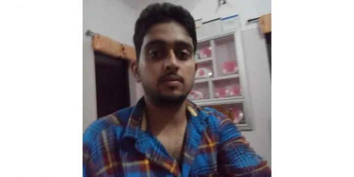 മലപ്പുറത്ത് മുസ്ലീം ലീഗ് പ്രവര്ത്തകനെ കുത്തിക്കൊന്നു ; കൊലപാതകത്തിന് പിന്നില് സിപിഎം എന്ന് യുഡിഎഫ് മലപ്പുറത്ത് മുസ്ലീം ലീഗ് പ്രവര്ത്തകനെ കുത്തിക്കൊന്നു ; കൊലപാതകത്തിന് പിന്നില് സിപിഎം എന്ന് യുഡിഎഫ്