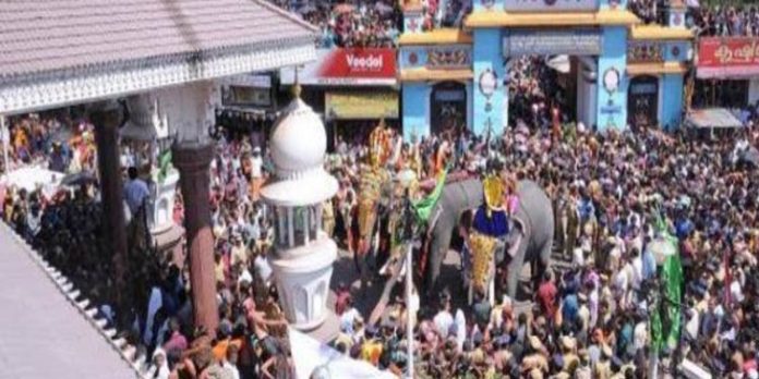 ചരിത്രത്തിലാദ്യമായി ആചാര അനുഷ്ഠാനങ്ങള് മാത്രമായി എരുമേലി പേട്ടതുള്ളല് നാളെ ചരിത്രത്തിലാദ്യമായി ആചാര അനുഷ്ഠാനങ്ങള് മാത്രമായി എരുമേലി പേട്ടതുള്ളല് നാളെ