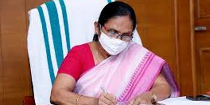 സംസ്ഥാനത്ത് കോവിഡ് രോഗികളുടെ എണ്ണത്തില് വന് വര്ധനവ് , ബാക്ക് ടു ബേസിക്സ് എന്നപേരില് രണ്ടാം ഘട്ട കൊവിഡ് പ്രതിരോധ നടപടി സംസ്ഥാനത്ത് കോവിഡ് രോഗികളുടെ എണ്ണത്തില് വന് വര്ധനവ് , ബാക്ക് ടു ബേസിക്സ് എന്നപേരില് രണ്ടാം ഘട്ട കൊവിഡ് പ്രതിരോധ നടപടി