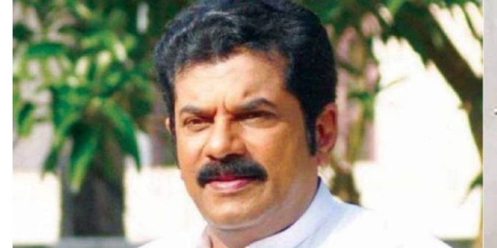 നിയമസഭ തിരഞ്ഞെടുപ്പില് കൊല്ലത്ത് നിന്നും വീണ്ടും ജനവിധി തേടാന് പരസ്യമായി ആഗ്രഹം പ്രകടിപ്പിച്ച് നടന് മുകേഷ് നിയമസഭ തിരഞ്ഞെടുപ്പില് കൊല്ലത്ത് നിന്നും വീണ്ടും ജനവിധി തേടാന് പരസ്യമായി ആഗ്രഹം പ്രകടിപ്പിച്ച് നടന് മുകേഷ്