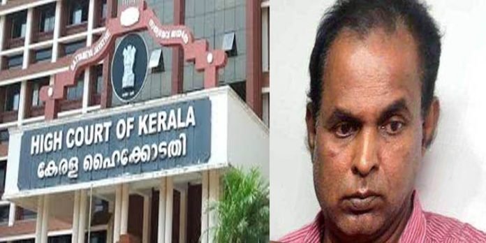 കൊല്ലത്ത് പോലിസുകാരനെ കൊലപ്പെടുത്തിയ കേസില് പ്രതി ആട് ആന്റണിയുടെ വധശിക്ഷ ഹൈക്കോടതി ശരിവെച്ചു കൊല്ലത്ത് പോലിസുകാരനെ കൊലപ്പെടുത്തിയ കേസില് പ്രതി ആട് ആന്റണിയുടെ വധശിക്ഷ ഹൈക്കോടതി ശരിവെച്ചു