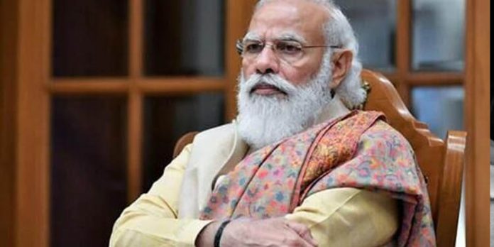 പ്രധാനമന്ത്രിയെ സമൂഹമാധ്യമത്തിലൂടെ വിമര്ശിച്ച ഗോ എയര് മുതിര്ന്ന പൈലറ്റിന്റെ ജോലി നഷ്ടമായി പ്രധാനമന്ത്രിയെ സമൂഹമാധ്യമത്തിലൂടെ വിമര്ശിച്ച ഗോ എയര് മുതിര്ന്ന പൈലറ്റിന്റെ ജോലി നഷ്ടമായി