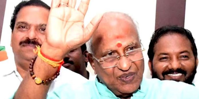 കേന്ദ്ര നേതൃത്വത്തിന് അതൃപ്തി:ഒ രാജഗോപാല് ബിജെപി സംസ്ഥാന അധ്യക്ഷന് കെ സുരേന്ദ്രനുമായി കൂടികാഴ്ച്ച നടത്തി കേന്ദ്ര നേതൃത്വത്തിന് അതൃപ്തി:ഒ രാജഗോപാല് ബിജെപി സംസ്ഥാന അധ്യക്ഷന് കെ സുരേന്ദ്രനുമായി കൂടികാഴ്ച്ച നടത്തി