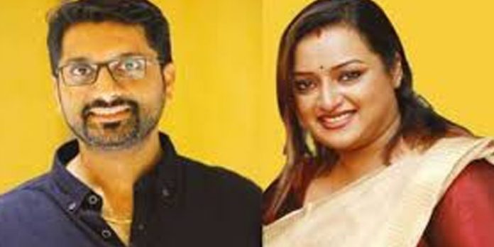 ഡോളര് കടത്ത് കേസില് സ്വപ്ന സുരേഷിനും സരിത്തിനും ജാമ്യം ഡോളര് കടത്ത് കേസില് സ്വപ്ന സുരേഷിനും സരിത്തിനും ജാമ്യം