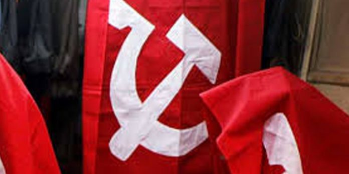 ക്ഷേത്രഭരണം പിടിക്കാന് സിപിഎം പ്രവര്ത്തകര്ക്ക് നിര്ദേശം ക്ഷേത്രഭരണം പിടിക്കാന് സിപിഎം പ്രവര്ത്തകര്ക്ക് നിര്ദേശം