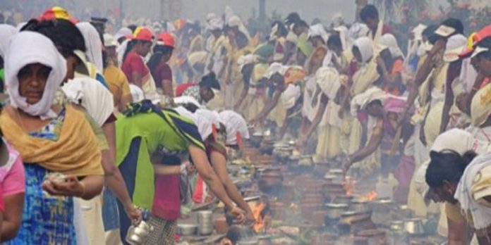 കോവിഡ് വ്യാപനം കണക്കിലെടുത്ത് ആറ്റുകാല് പൊങ്കാല ചടങ്ങ് മാത്രമായി നടത്താന് തീരുമാനം കോവിഡ് വ്യാപനം കണക്കിലെടുത്ത് ആറ്റുകാല് പൊങ്കാല ചടങ്ങ് മാത്രമായി നടത്താന് തീരുമാനം