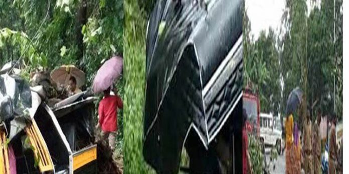 വര്ക്കലയില് ഓടിക്കൊണ്ടിരുന്ന ഓട്ടോറിക്ഷക്ക് മുകളില് മരം വീണ് യുവാവിന് ദാരുണാന്ത്യം വര്ക്കലയില് ഓടിക്കൊണ്ടിരുന്ന ഓട്ടോറിക്ഷക്ക് മുകളില് മരം വീണ് യുവാവിന് ദാരുണാന്ത്യം