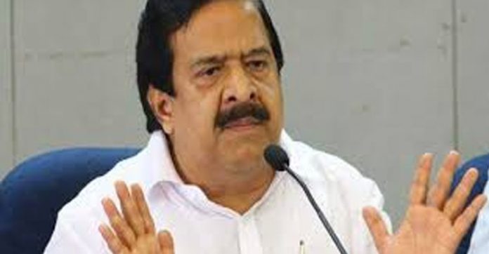 ആരും സ്വയം പ്രഖ്യാപിത സ്ഥാനാര്ഥികള് ആകേണ്ടെന്ന് പ്രതിപക്ഷ നേതാവ് രമേശ് ചെന്നിത്തല ആരും സ്വയം പ്രഖ്യാപിത സ്ഥാനാര്ഥികള് ആകേണ്ടെന്ന് പ്രതിപക്ഷ നേതാവ് രമേശ് ചെന്നിത്തല