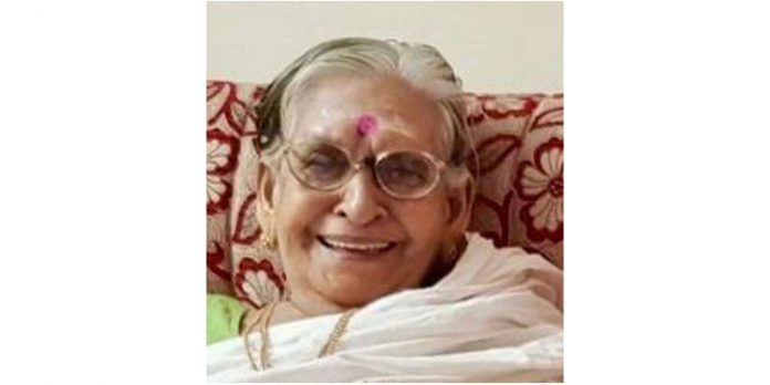 കവിയും മുഖ്യമന്ത്രിയുടെ പ്രസ് അഡ്വൈസറുമായ പ്രഭാവര്മ്മയുടെ മാതാവ് പങ്കജാക്ഷി തമ്പുരാട്ടി (96) അന്തരിച്ചു കവിയും മുഖ്യമന്ത്രിയുടെ പ്രസ് അഡ്വൈസറുമായ പ്രഭാവര്മ്മയുടെ മാതാവ് പങ്കജാക്ഷി തമ്പുരാട്ടി (96) അന്തരിച്ചു