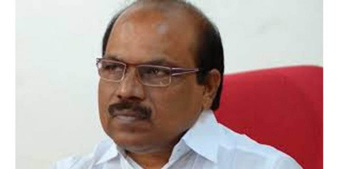 പാലാരിവട്ടം പാലം അഴിമതി കേസില് മുന് പൊതുമരാമത്ത് വകുപ്പ് മന്ത്രി വി.കെ ഇബ്രാഹിം കുഞ്ഞിന് ജാമ്യം പാലാരിവട്ടം പാലം അഴിമതി കേസില് മുന് പൊതുമരാമത്ത് വകുപ്പ് മന്ത്രി വി.കെ ഇബ്രാഹിം കുഞ്ഞിന് ജാമ്യം