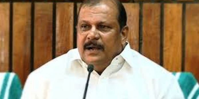 പി.സി. ജോര്ജിനെ യുഡിഎഫില് എടുക്കണമെന്ന ആവശ്യം മുന്നോട്ടുവെച്ച് കത്തോലിക്ക സഭ പി.സി. ജോര്ജിനെ യുഡിഎഫില് എടുക്കണമെന്ന ആവശ്യം മുന്നോട്ടുവെച്ച് കത്തോലിക്ക സഭ