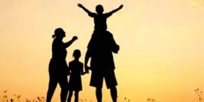 കുട്ടികളെ താല്കാലികമായി ദത്തെടുക്കാന് അനുവദിക്കുന്ന ഫോസ്റ്റര് കെയര് പദ്ധതിയില് അപാകതകള് കുട്ടികളെ താല്കാലികമായി ദത്തെടുക്കാന് അനുവദിക്കുന്ന ഫോസ്റ്റര് കെയര് പദ്ധതിയില് അപാകതകള്