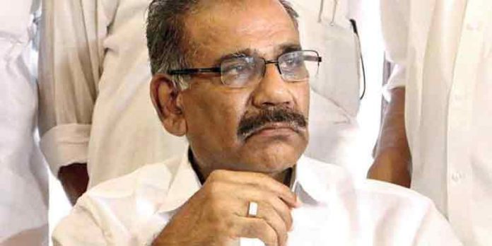 എന്.സി.പിയില് ആശയക്കുഴപ്പം ; ദേശീയ നേതൃത്വത്തിന്റെ ഇടപെടല് ആവശ്യപ്പെട്ട് മന്ത്രി എ.കെ ശശീന്ദ്രന് എന്.സി.പിയില് ആശയക്കുഴപ്പം ; ദേശീയ നേതൃത്വത്തിന്റെ ഇടപെടല് ആവശ്യപ്പെട്ട് മന്ത്രി എ.കെ ശശീന്ദ്രന്
