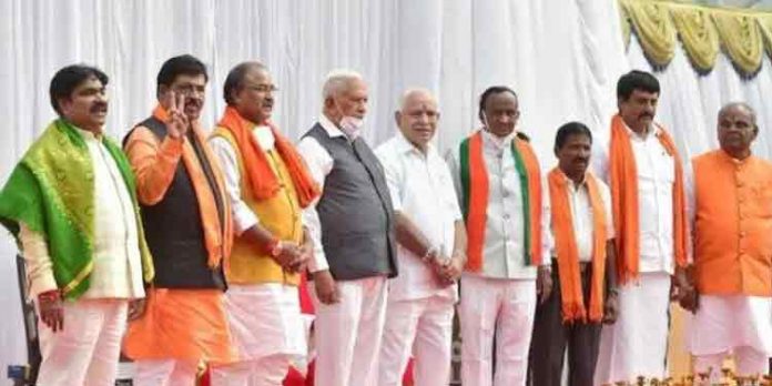 കർണാടക ബിജെപിയിൽ ആഭ്യന്തര കലാപം കർണാടക ബിജെപിയിൽ ആഭ്യന്തര കലാപം