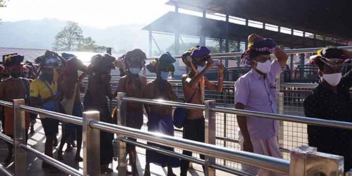 മകരവിളക്ക് തീര്ഥാടനം: ശബരിമല ക്ഷേത്രനട 20 ന് അടയ്ക്കും ; ഭക്തര്ക്ക് പ്രവേശനം 19 വരെ മാത്രം മകരവിളക്ക് തീര്ഥാടനം: ശബരിമല ക്ഷേത്രനട 20 ന് അടയ്ക്കും ; ഭക്തര്ക്ക് പ്രവേശനം 19 വരെ മാത്രം