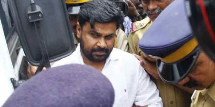 നടിയെ ആക്രമിച്ച കേസിന് നാളെ അഞ്ച് വർഷം ; നീതി കിട്ടാതെ അതിജീവിത നടിയെ ആക്രമിച്ച കേസിന് നാളെ അഞ്ച് വർഷം ; നീതി കിട്ടാതെ അതിജീവിത