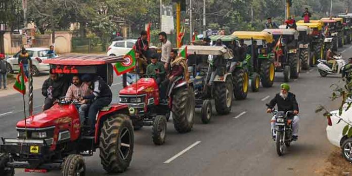 കര്ഷക റാലി നാളെ ; 100 കിലോമീറ്റര് ദൂരത്തില് ഒരു ലക്ഷം ട്രാക്ടറുകള് അണിനിരക്കും കര്ഷക റാലി നാളെ ; 100 കിലോമീറ്റര് ദൂരത്തില് ഒരു ലക്ഷം ട്രാക്ടറുകള് അണിനിരക്കും