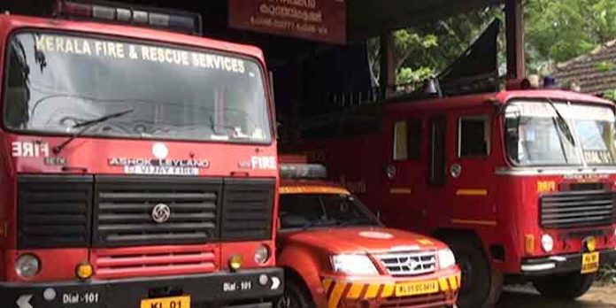 ഫയര്ഫോഴ്സില് വന് പരിഷ്കാരം ; ഇന്റലിജന്സ് വിഭാഗം വരുന്നു ഫയര്ഫോഴ്സില് വന് പരിഷ്കാരം ; ഇന്റലിജന്സ് വിഭാഗം വരുന്നു
