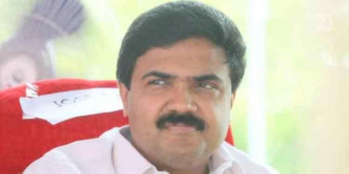 ജോസ് കെ.മാണിയുടെ സമ്മര്ദത്തിന് സിപിഎം വഴങ്ങുന്നു : മാണി ഗ്രൂപ്പിന് കൂടുതൽ സീറ്റ് നല്കും ജോസ് കെ.മാണിയുടെ സമ്മര്ദത്തിന് സിപിഎം വഴങ്ങുന്നു : മാണി ഗ്രൂപ്പിന് കൂടുതൽ സീറ്റ് നല്കും