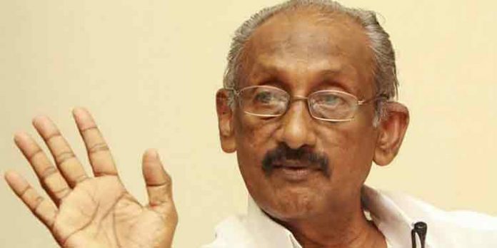 പാര്ട്ടിക്കുള്ളിലും ഗ്രൂപ്പിലും പടയൊരുക്കം ; കെ സി ജോസഫ് ഇരിക്കൂര് വിട്ട് ചങ്ങനാശ്ശേരിയിലേക്ക് പാര്ട്ടിക്കുള്ളിലും ഗ്രൂപ്പിലും പടയൊരുക്കം ; കെ സി ജോസഫ് ഇരിക്കൂര് വിട്ട് ചങ്ങനാശ്ശേരിയിലേക്ക്