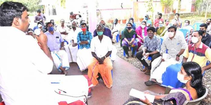 എന്റെ ബൂത്ത് – എന്റെ അഭിമാനം ; ജില്ലയില് കോണ്ഗ്രസ് ബൂത്ത് കമ്മിറ്റികള് പുന:സംഘടിപ്പിച്ചു എന്റെ ബൂത്ത് – എന്റെ അഭിമാനം ; ജില്ലയില് കോണ്ഗ്രസ് ബൂത്ത് കമ്മിറ്റികള് പുന:സംഘടിപ്പിച്ചു
