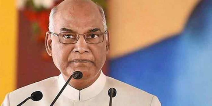 കാര്ഷിക നിയമം : 17 പ്രതിപക്ഷ പാര്ട്ടികള് രാഷ്ട്രപതിയുടെ പാര്ലമെന്റ് പ്രസംഗം ബഹിഷ്കരിക്കും കാര്ഷിക നിയമം : 17 പ്രതിപക്ഷ പാര്ട്ടികള് രാഷ്ട്രപതിയുടെ പാര്ലമെന്റ് പ്രസംഗം ബഹിഷ്കരിക്കും