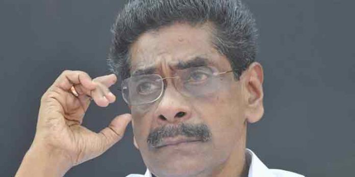 കെപിസിസി അധ്യക്ഷ സ്ഥാനത്തു നിന്ന് മുല്ലപ്പള്ളിയെ മാറ്റിയേക്കും കെപിസിസി അധ്യക്ഷ സ്ഥാനത്തു നിന്ന് മുല്ലപ്പള്ളിയെ മാറ്റിയേക്കും
