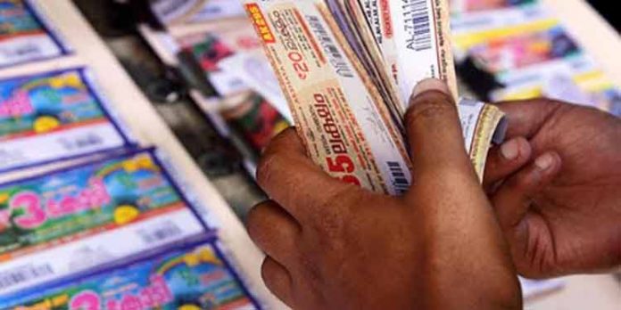 ലോട്ടറി വില്പ്പനക്കാര്ക്ക് ലോട്ടറി അടിച്ചു ; ക്ഷേമനിധി ആനുകൂല്യങ്ങള് അഞ്ചിരട്ടിവരെ വര്ധിപ്പിച്ചു ലോട്ടറി വില്പ്പനക്കാര്ക്ക് ലോട്ടറി അടിച്ചു ; ക്ഷേമനിധി ആനുകൂല്യങ്ങള് അഞ്ചിരട്ടിവരെ വര്ധിപ്പിച്ചു