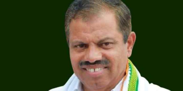 നിക്ഷേപ തട്ടിപ്പ് കേസ് ; എംസി കമറുദ്ദീൻ എംഎൽഎയ്ക്ക് ജാമ്യം നിക്ഷേപ തട്ടിപ്പ് കേസ് ; എംസി കമറുദ്ദീൻ എംഎൽഎയ്ക്ക് ജാമ്യം
