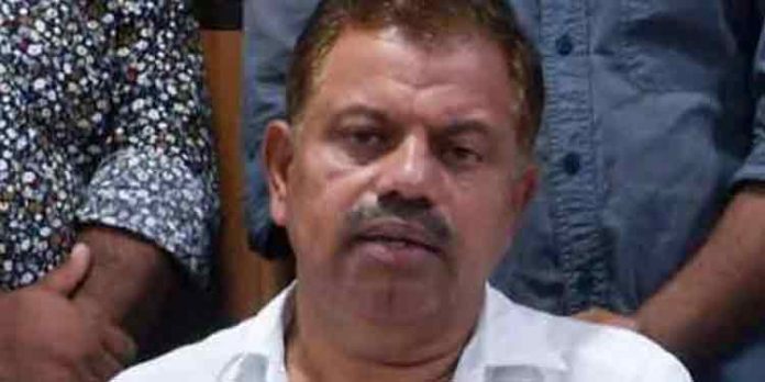 ഫാഷൻ ഗോൾഡ് തട്ടിപ്പ് കേസ് ; എം സി കമറുദ്ദീന് ജാമ്യം ഫാഷൻ ഗോൾഡ് തട്ടിപ്പ് കേസ് ; എം സി കമറുദ്ദീന് ജാമ്യം