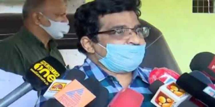 ടിഷ്യൂ പേപ്പറില് ഒപ്പിടുന്ന മുഖ്യമന്ത്രിയായി പിണറായി വിജയന് മാറി : എം.കെ. മുനീര് ടിഷ്യൂ പേപ്പറില് ഒപ്പിടുന്ന മുഖ്യമന്ത്രിയായി പിണറായി വിജയന് മാറി : എം.കെ. മുനീര്