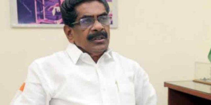 വോട്ട് കച്ചവട ആരോപണം സര്ണക്കടത്തില് നിന്ന് ശ്രദ്ധതിരിക്കാനുള്ള പാഴ്ശ്രമം : മുല്ലപ്പള്ളി വോട്ട് കച്ചവട ആരോപണം സര്ണക്കടത്തില് നിന്ന് ശ്രദ്ധതിരിക്കാനുള്ള പാഴ്ശ്രമം : മുല്ലപ്പള്ളി