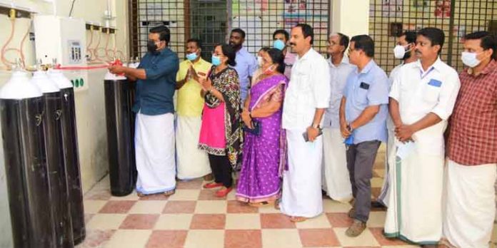 കോന്നി താലൂക്ക് ആശുപത്രിയില് സെന്ട്രലൈസ്ഡ് ഓക്സിജന് പ്ലാന്റ് പ്രവര്ത്തനം ആരംഭിച്ചു കോന്നി താലൂക്ക് ആശുപത്രിയില് സെന്ട്രലൈസ്ഡ് ഓക്സിജന് പ്ലാന്റ് പ്രവര്ത്തനം ആരംഭിച്ചു
