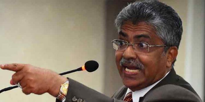 കേരളം ഭരിക്കുന്നത് രാജാവല്ല ; മുഖ്യമന്ത്രിക്കെതിരെ വിമര്ശനവുമായി ബി. കെമാല് പാഷ കേരളം ഭരിക്കുന്നത് രാജാവല്ല ; മുഖ്യമന്ത്രിക്കെതിരെ വിമര്ശനവുമായി ബി. കെമാല് പാഷ