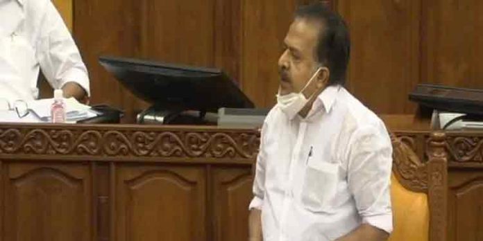 കേരളത്തിൽ നടക്കുന്നത് വാചകമടി വ്യവസായമെന്ന് പ്രതിപക്ഷ നേതാവ് കേരളത്തിൽ നടക്കുന്നത് വാചകമടി വ്യവസായമെന്ന് പ്രതിപക്ഷ നേതാവ്