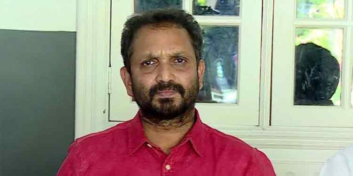 ഉമ്മന് ചാണ്ടി കോണ്ഗ്രസിന്റെ നേതൃസ്ഥാനം ഏറ്റെടുക്കുന്നത് ബിജെപിക്ക് ഗുണം ചെയ്യും : കെ.സുരേന്ദ്രന് ഉമ്മന് ചാണ്ടി കോണ്ഗ്രസിന്റെ നേതൃസ്ഥാനം ഏറ്റെടുക്കുന്നത് ബിജെപിക്ക് ഗുണം ചെയ്യും : കെ.സുരേന്ദ്രന്
