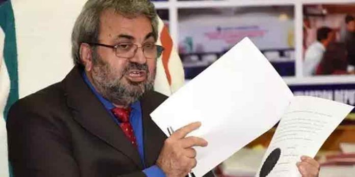 നിയമസഭാ തിരഞ്ഞെടുപ്പ് : അന്തിമ വോട്ടർ പട്ടിക പ്രഖ്യാപിച്ചു നിയമസഭാ തിരഞ്ഞെടുപ്പ് : അന്തിമ വോട്ടർ പട്ടിക പ്രഖ്യാപിച്ചു