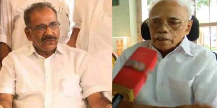 മന്ത്രി എ.കെ. ശശീന്ദ്രന്റെ വീട്ടില് ചേര്ന്നത് ഗ്രൂപ്പ് യോഗം ; ശശീന്ദ്രനെ തള്ളി എന്സിപി സംസ്ഥാന അധ്യക്ഷന് മന്ത്രി എ.കെ. ശശീന്ദ്രന്റെ വീട്ടില് ചേര്ന്നത് ഗ്രൂപ്പ് യോഗം ; ശശീന്ദ്രനെ തള്ളി എന്സിപി സംസ്ഥാന അധ്യക്ഷന്