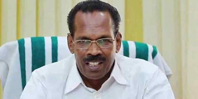 കുടിയന്മാരുടെ പോക്കറ്റ് കാലിയാകും ; സംസ്ഥാനത്ത് മദ്യവില വര്ദ്ധിപ്പിക്കാനൊരുങ്ങുന്നു – വര്ദ്ധനവ് ലിറ്ററിന് 100 രൂപയോളം കുടിയന്മാരുടെ പോക്കറ്റ് കാലിയാകും ; സംസ്ഥാനത്ത് മദ്യവില വര്ദ്ധിപ്പിക്കാനൊരുങ്ങുന്നു – വര്ദ്ധനവ് ലിറ്ററിന് 100 രൂപയോളം
