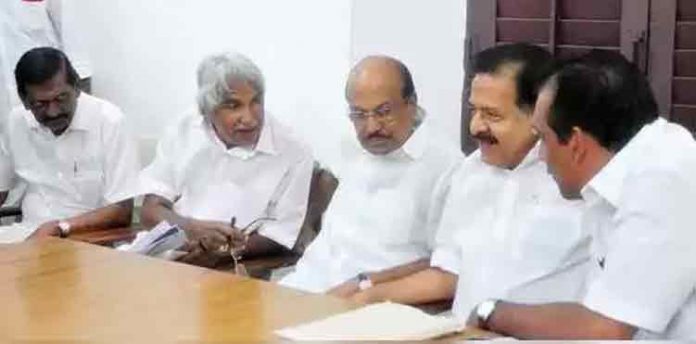 യുഡിഎഫിന്റെ രണ്ടാം ഘട്ട ഉഭയകക്ഷി ചര്ച്ച അടുത്തയാഴ്ച ; കൂടുതല് സീറ്റുകള് ആവശ്യപ്പെട്ട് ഘടകക്ഷികള് യുഡിഎഫിന്റെ രണ്ടാം ഘട്ട ഉഭയകക്ഷി ചര്ച്ച അടുത്തയാഴ്ച ; കൂടുതല് സീറ്റുകള് ആവശ്യപ്പെട്ട് ഘടകക്ഷികള്