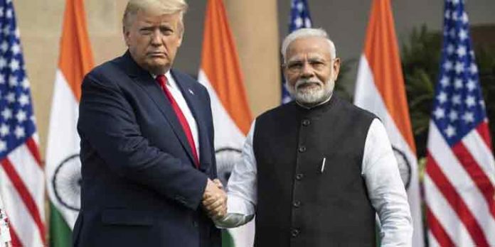 റഷ്യയുടെ S-400 മിസൈല് പ്രതിരോധ സംവിധാനം വാങ്ങാനുള്ള നീക്കം ; ഇന്ത്യയ്ക്ക് മുന്നറിയിപ്പുമായി അമേരിക്ക റഷ്യയുടെ S-400 മിസൈല് പ്രതിരോധ സംവിധാനം വാങ്ങാനുള്ള നീക്കം ; ഇന്ത്യയ്ക്ക് മുന്നറിയിപ്പുമായി അമേരിക്ക