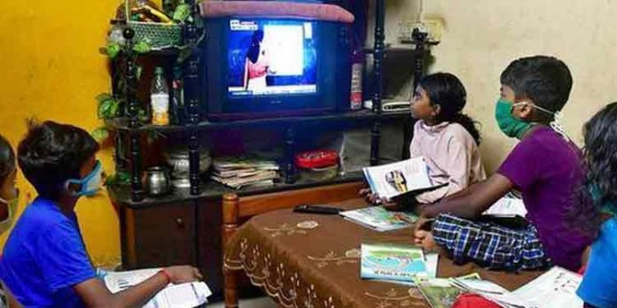 ഫസ്റ്റ്ബെല് : കൈറ്റ് വിക്ടേഴ്സില് തിങ്കളാഴ്ച മുതല് മുഴുവന് ക്ലാസുകളും ഫസ്റ്റ്ബെല് : കൈറ്റ് വിക്ടേഴ്സില് തിങ്കളാഴ്ച മുതല് മുഴുവന് ക്ലാസുകളും