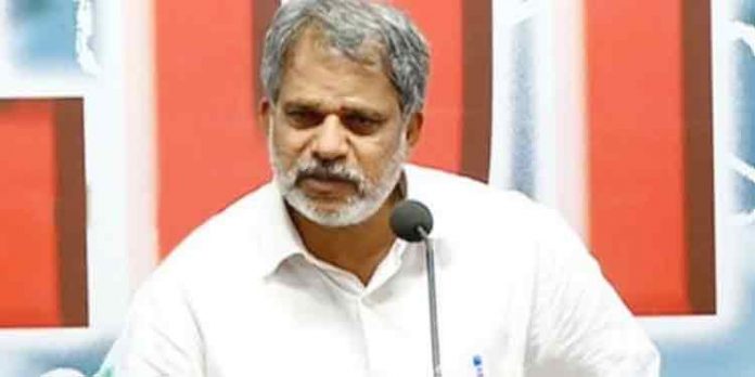 യുഡിഎഫിന് രാഷ്ട്രീയമായി ഒന്നും പറയാനില്ലെന്ന് എ വിജയരാഘവന് യുഡിഎഫിന് രാഷ്ട്രീയമായി ഒന്നും പറയാനില്ലെന്ന് എ വിജയരാഘവന്