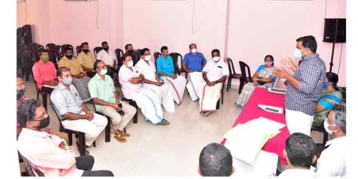 പുനലൂർ- കോന്നി റീച്ചിലെ റോഡ് വികസനം: ഗ്രീവൻസ് മാനേജ്മെൻ്റ് കമ്മിറ്റി രൂപീകരിക്കും പുനലൂർ- കോന്നി റീച്ചിലെ റോഡ് വികസനം: ഗ്രീവൻസ് മാനേജ്മെൻ്റ് കമ്മിറ്റി രൂപീകരിക്കും