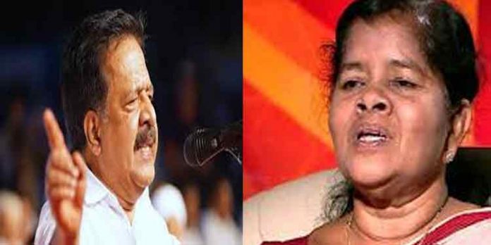 ഇഎംസിസി കരാറിലൂടെ മത്സ്യതൊഴിലാളികളെ വഞ്ചിച്ച മന്ത്രി മേഴ്സിക്കുട്ടിയമ്മ രാജി വെക്കണം : ചെന്നിത്തല ഇഎംസിസി കരാറിലൂടെ മത്സ്യതൊഴിലാളികളെ വഞ്ചിച്ച മന്ത്രി മേഴ്സിക്കുട്ടിയമ്മ രാജി വെക്കണം : ചെന്നിത്തല