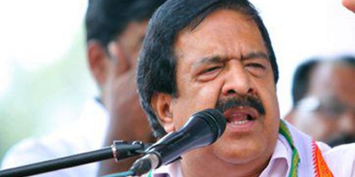 കേരളത്തില് നടക്കുന്നത് അനധികൃത നിയമനങ്ങളുടെ കുംഭമേള : രമേശ് ചെന്നിത്തല കേരളത്തില് നടക്കുന്നത് അനധികൃത നിയമനങ്ങളുടെ കുംഭമേള : രമേശ് ചെന്നിത്തല