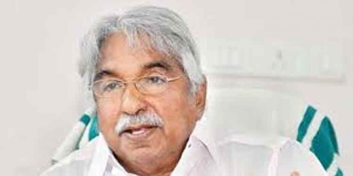 എല്ലായിടത്തും കരുത്തുറ്റ സ്ഥാനാര്ത്ഥികളെയായിരിക്കും കോണ്ഗ്രസ് നിര്ത്തുകയെന്ന് ഉമ്മന് ചാണ്ടി എല്ലായിടത്തും കരുത്തുറ്റ സ്ഥാനാര്ത്ഥികളെയായിരിക്കും കോണ്ഗ്രസ് നിര്ത്തുകയെന്ന് ഉമ്മന് ചാണ്ടി
