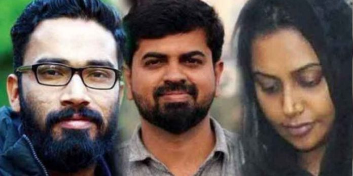 ബഷീറിനെ വാഹനമിടിച്ച് കൊലപ്പെടുത്തിയ കേസില് ദൃശ്യങ്ങള് കോടതിയില് പ്രദര്ശിപ്പിക്കും ബഷീറിനെ വാഹനമിടിച്ച് കൊലപ്പെടുത്തിയ കേസില് ദൃശ്യങ്ങള് കോടതിയില് പ്രദര്ശിപ്പിക്കും
