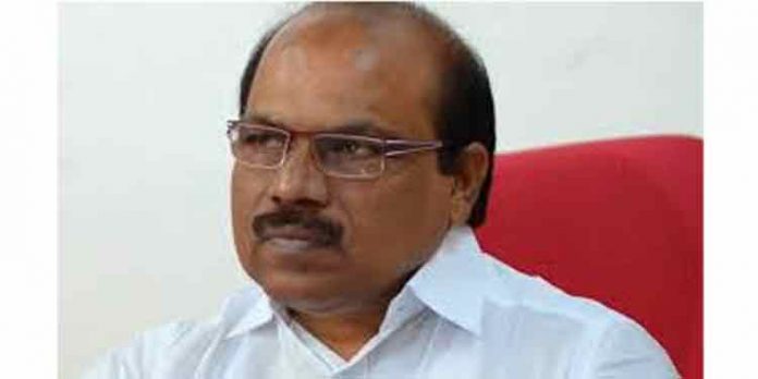 മുന് മന്ത്രി ഇബ്രാഹീം കുഞ്ഞ് ജാമ്യവ്യവസ്ഥ ലംഘിച്ചു മുന് മന്ത്രി ഇബ്രാഹീം കുഞ്ഞ് ജാമ്യവ്യവസ്ഥ ലംഘിച്ചു